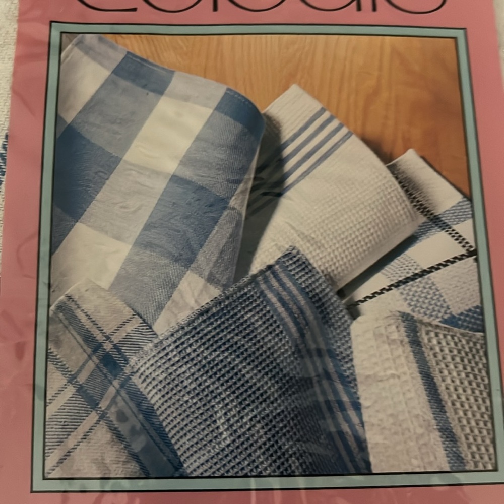 NWT Cuisine Colours 18 x 28 100% cotton kitchen towels